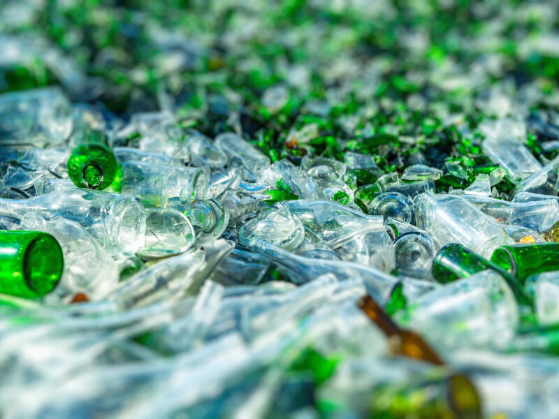 Recycled Glass Enhances Sustainable Construction